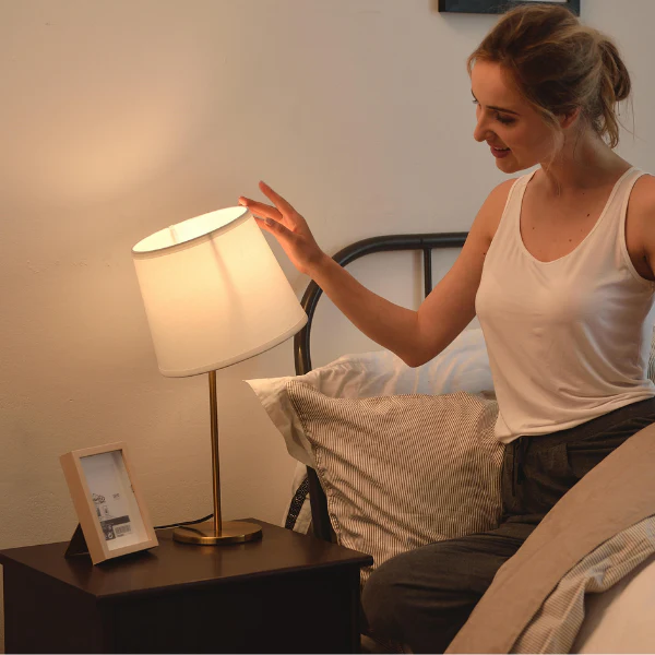 Fawn Sleek Base Stainless Steel Table Lamp for Study - Image 4