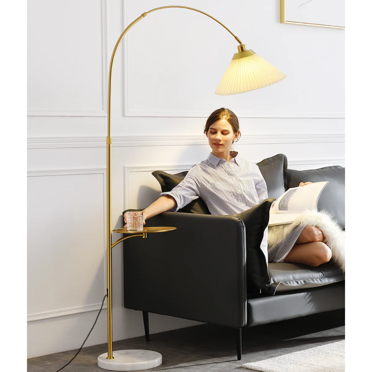 The Bay Area Arc Shaped Floor Lamp and Accent Table ( With Wireless Charging Table) - Image 5