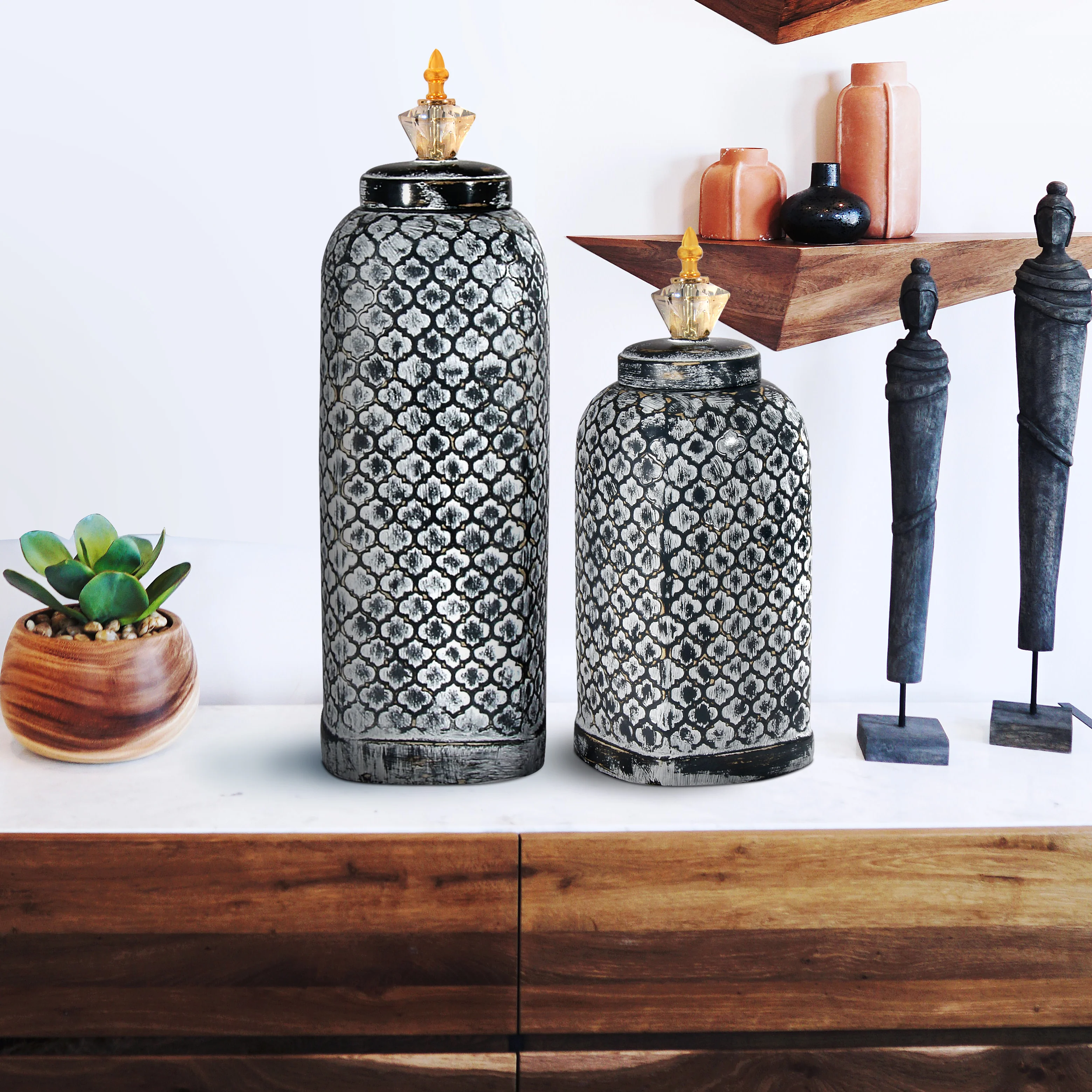 The Classic Parisian Ceramic Decorative Vase - Set of 2 - Image 3